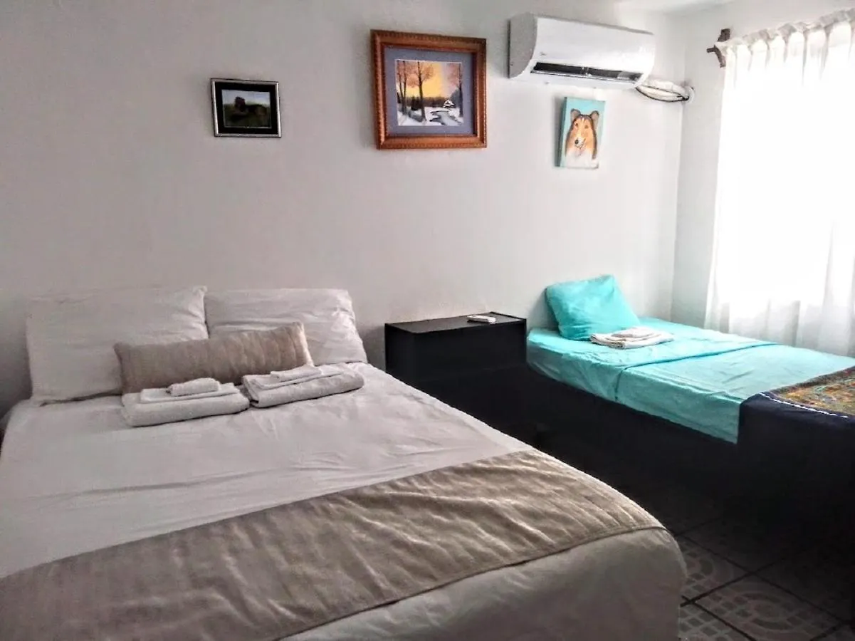 Mexican Room In Art Studio Cancun Apartment